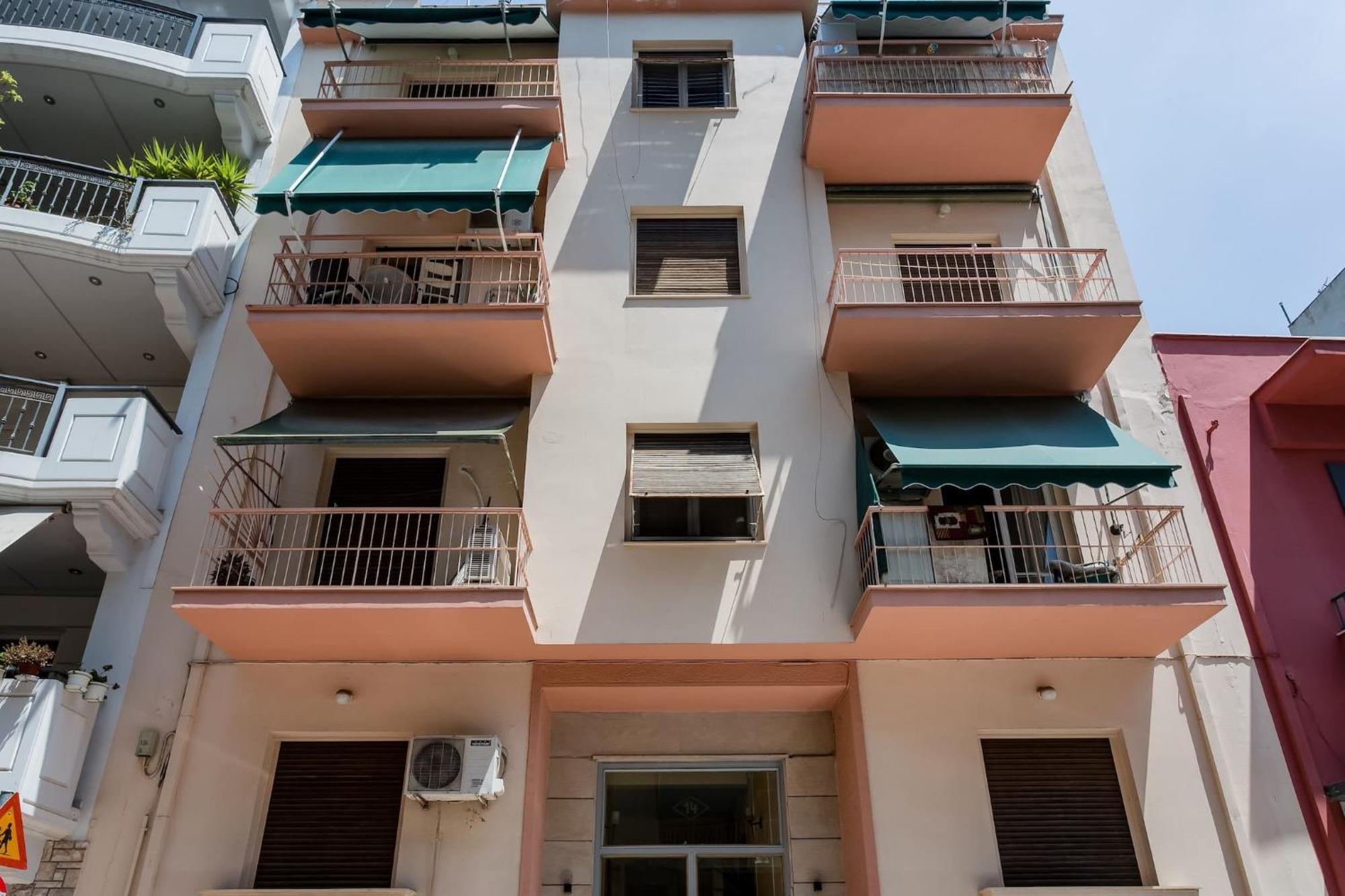 Romantic Love-Nest Studio Near Acropolis & Metro Atina Dış mekan fotoğraf